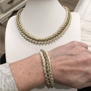 Vintage Cream And Gold Tone Link Fashion Necklace And Matching Bracelet